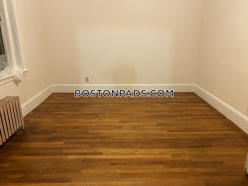 BOSTON - JAMAICA PLAIN - JAMAICA POND/PONDSIDE - 1 Bed, 1 Bath - Image 13