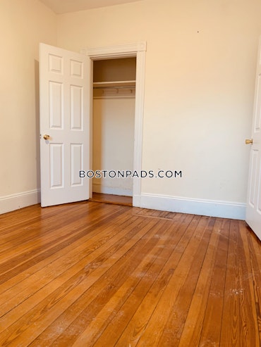 Boston - 2 Beds, 1.5 Baths