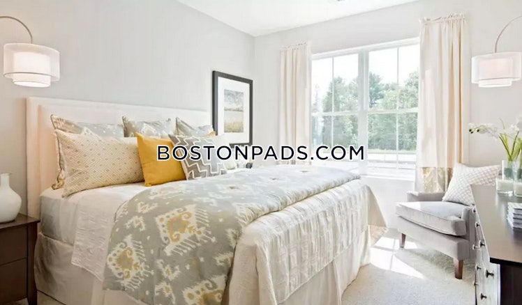 Upland Woods Cr., Norwood