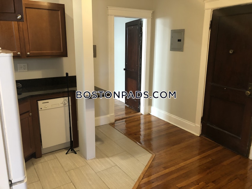 BOSTON - ALLSTON - 2 Beds, 1 Bath - Image 2