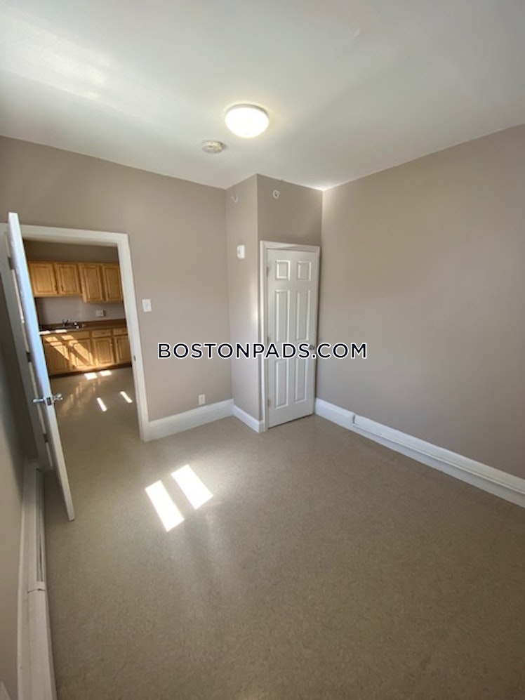 Batchelder St., Boston