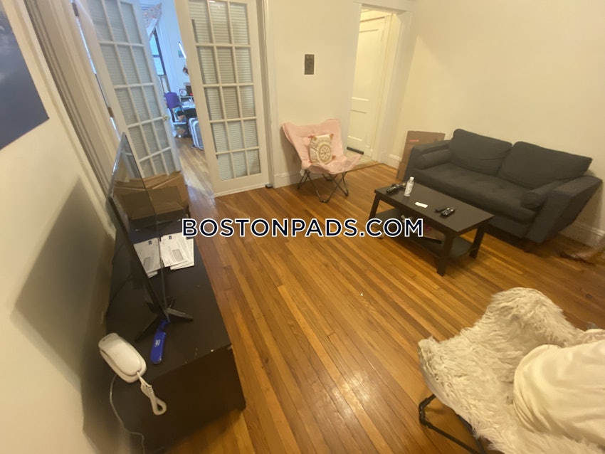 BOSTON - JAMAICA PLAIN - FOREST HILLS - 4 Beds, 1 Bath - Image 19