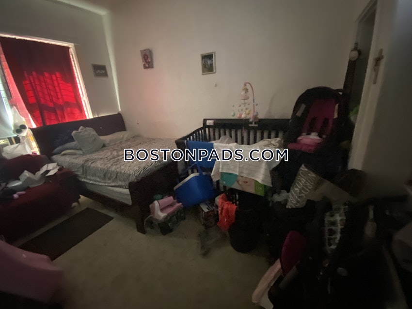 BOSTON - ALLSTON - 5 Beds, 2 Baths - Image 4