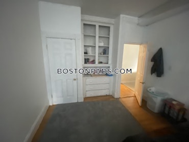 Boston - 4 Beds, 1 Baths