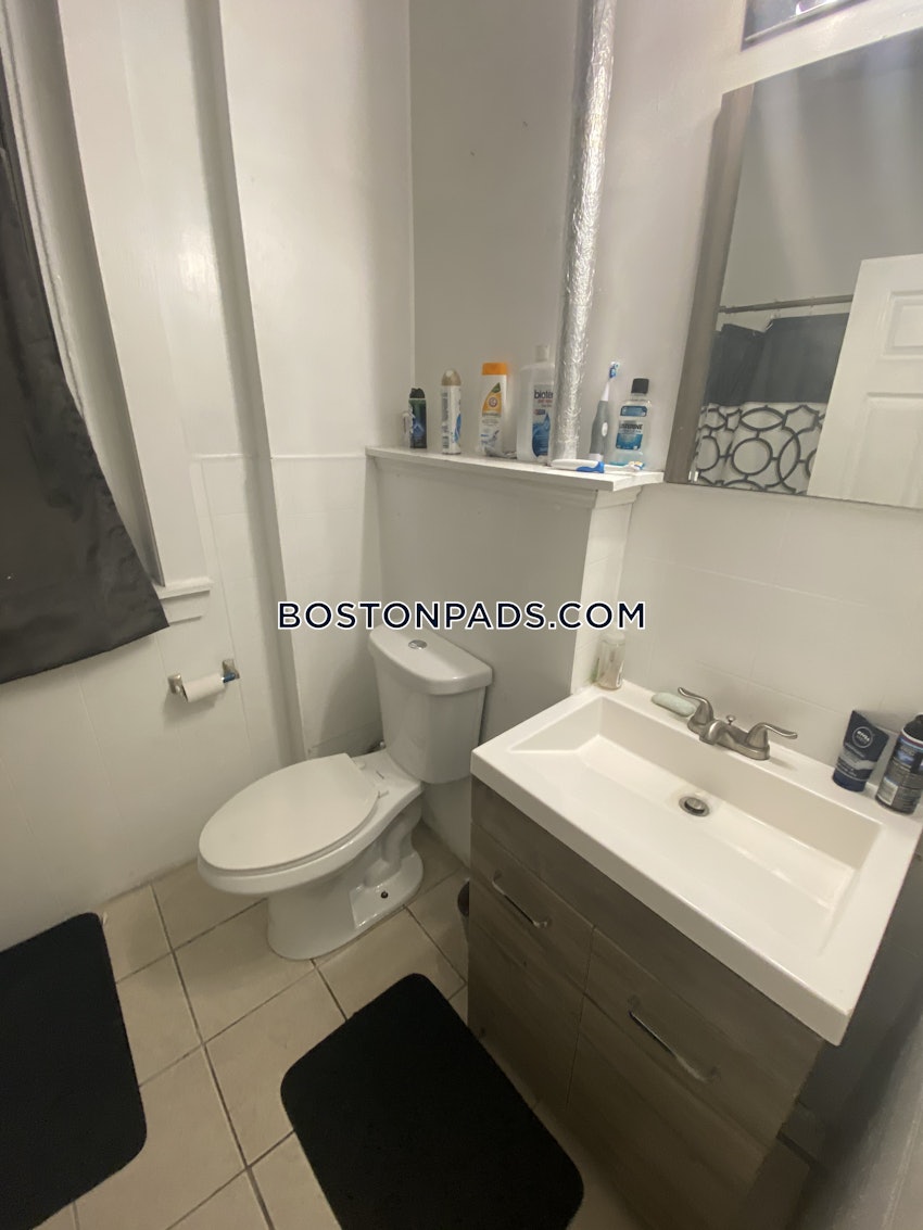 BOSTON - ALLSTON - 4 Beds, 1 Bath - Image 36