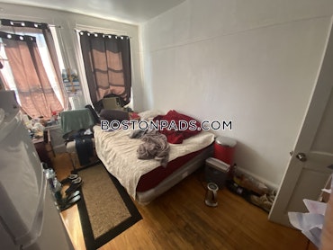 Boston - 5 Beds, 2 Baths