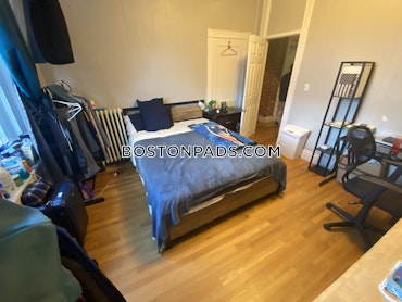 Boston - 4 Beds, 1 Baths