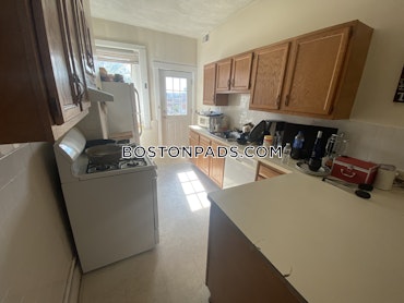 Boston - 4 Beds, 1 Baths