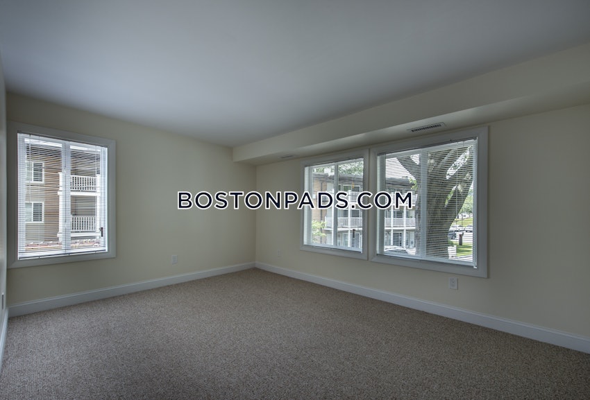 WOBURN - 1 Bed, 1 Bath - Image 7