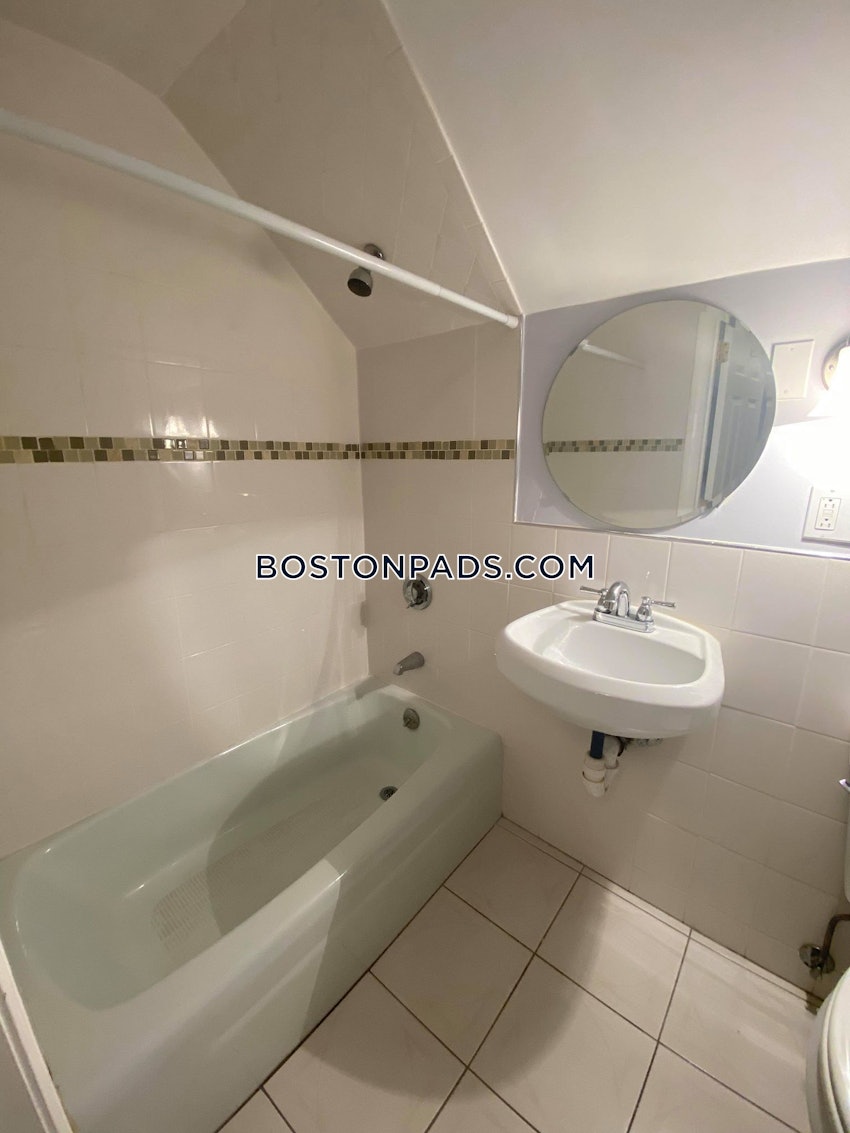 BOSTON - SOUTH BOSTON - ANDREW SQUARE - 1 Bed, 1 Bath - Image 10