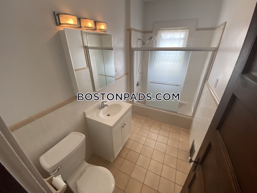 BOSTON - BRIGHTON - OAK SQUARE - 3 Beds, 2 Baths - Image 12