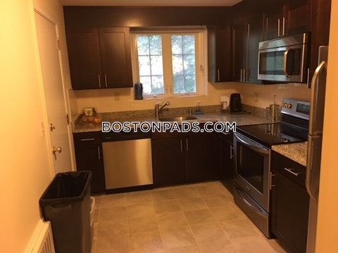 Captain Parker Arms Lexington photo 4