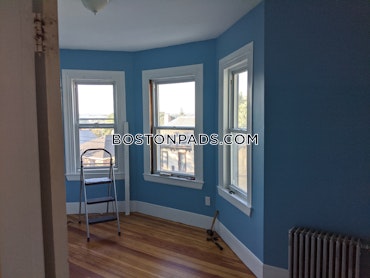 Boston - 4 Beds, 1 Baths