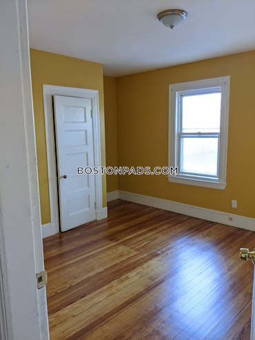 Boston - 4 Beds, 1 Baths