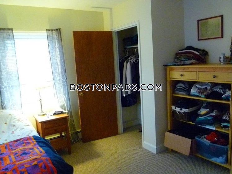 Allen St., Arlington