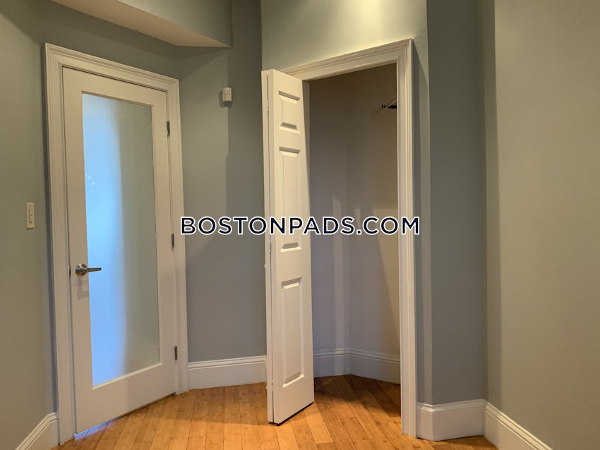 BOSTON - SOUTH END - 2 Beds, 1 Bath - Image 3
