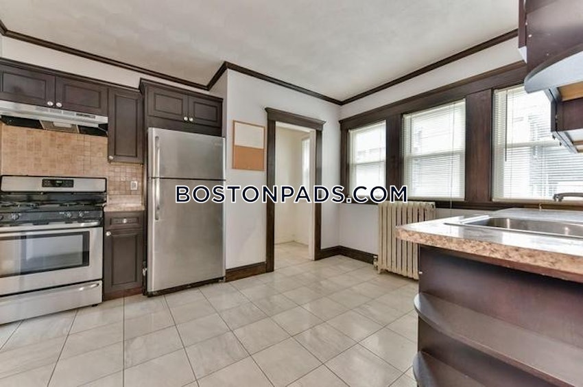 BOSTON - BRIGHTON - OAK SQUARE - 3 Beds, 1 Bath - Image 6