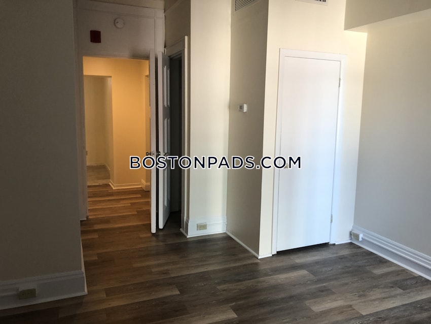 BOSTON - CHINATOWN - 1 Bed, 1 Bath - Image 4