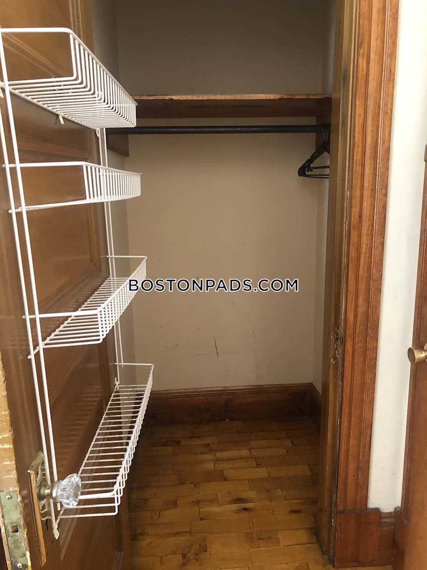 Boston - $1,700+ /month