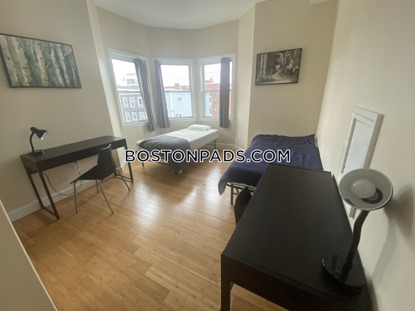 BOSTON - EAST BOSTON - JEFFRIES POINT - 5 Beds, 2 Baths - Image 16