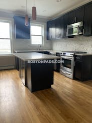 Dorchester/south Boston Border 4 Beds 2 Baths Boston - $4,000 No Fee