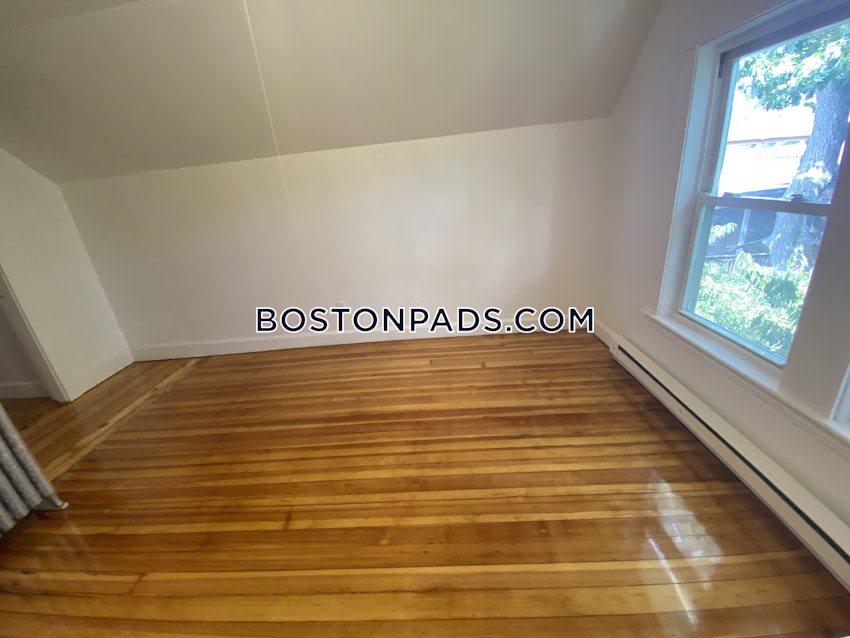 BOSTON - ALLSTON - 6 Beds, 2 Baths - Image 3