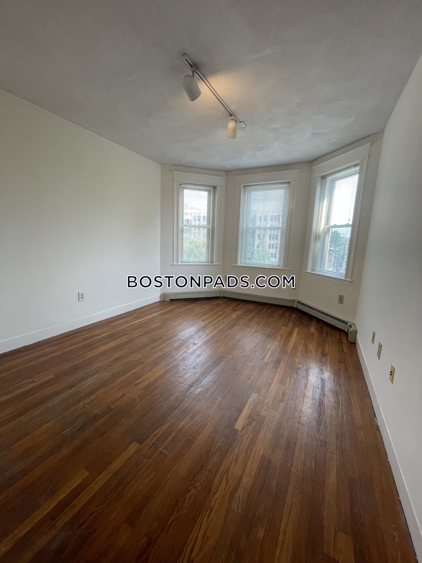 BOSTON - ALLSTON/BRIGHTON BORDER - 1 Bed, 1 Bath - Image 10