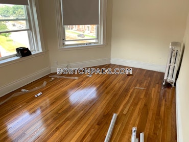 Boston - 1 Beds, 1 Baths