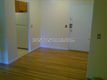 Boston - 2 Beds, 1 Baths