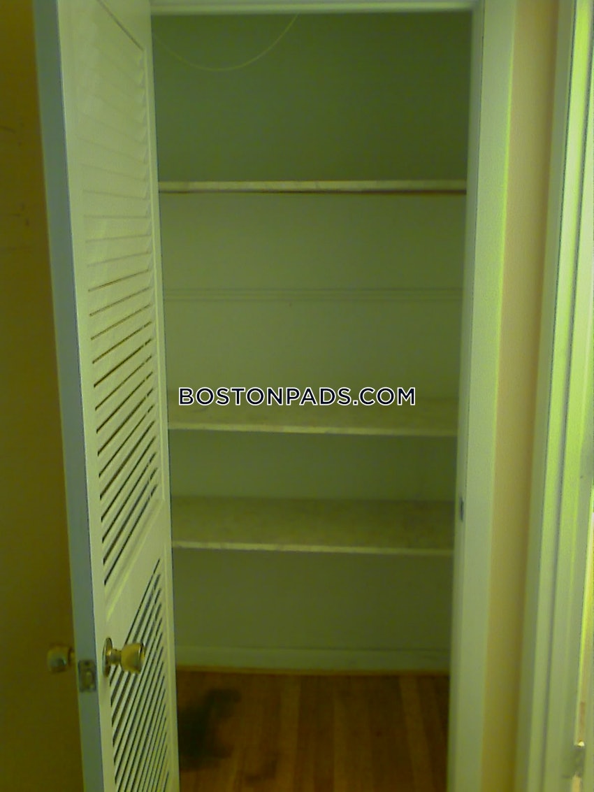 BOSTON - ALLSTON - 2 Beds, 1 Bath - Image 16