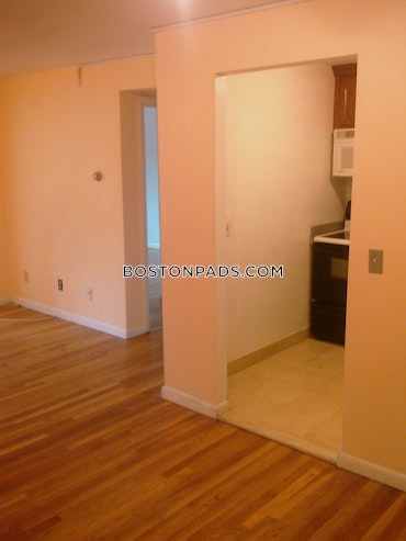 Boston - 2 Beds, 1 Baths