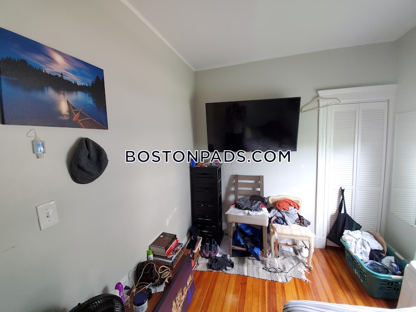 BOSTON - DORCHESTER - SAVIN HILL - 3 Beds, 1 Bath - Image 14