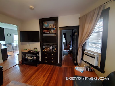 Dorchester Apartment for rent 3 Bedrooms 1 Bath Boston - $2,600 50% Fee