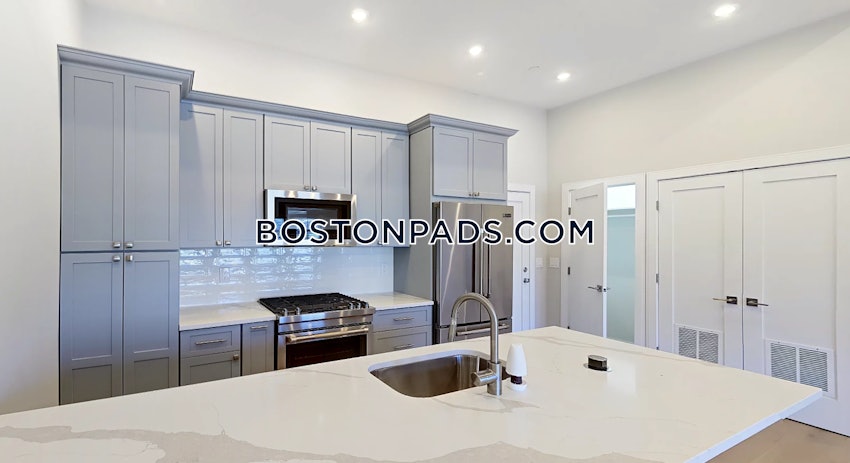 BOSTON - ROSLINDALE - 2 Beds, 2 Baths - Image 1