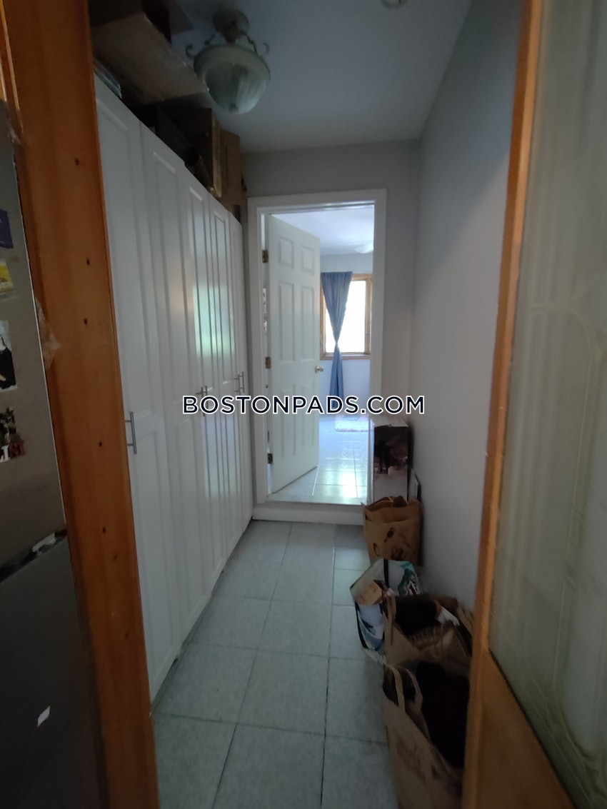 BOSTON - BRIGHTON - BRIGHTON CENTER - 3 Beds, 1 Bath - Image 9