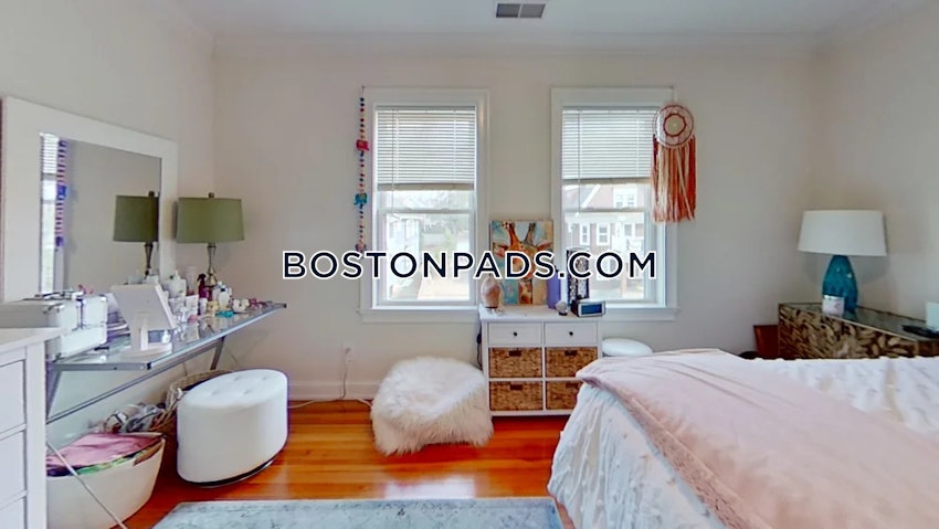 BOSTON - BRIGHTON - OAK SQUARE - 5 Beds, 2 Baths - Image 7