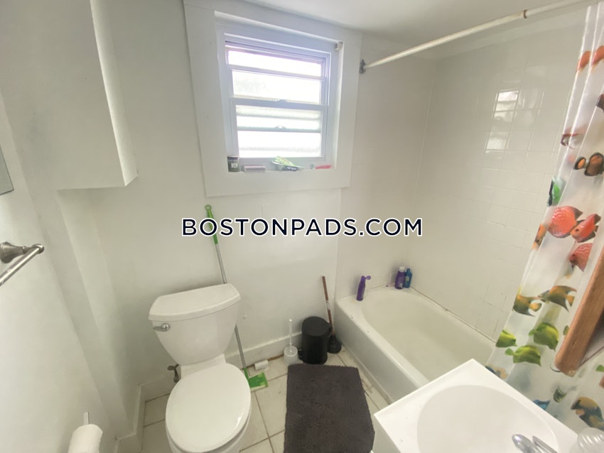 BOSTON - ALLSTON - 4 Beds, 2.5 Baths - Image 6