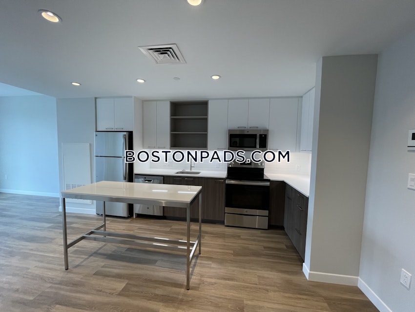 CAMBRIDGE - KENDALL SQUARE - 1 Bed, 1 Bath - Image 1