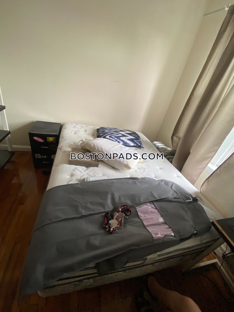 Hemenway St., Boston