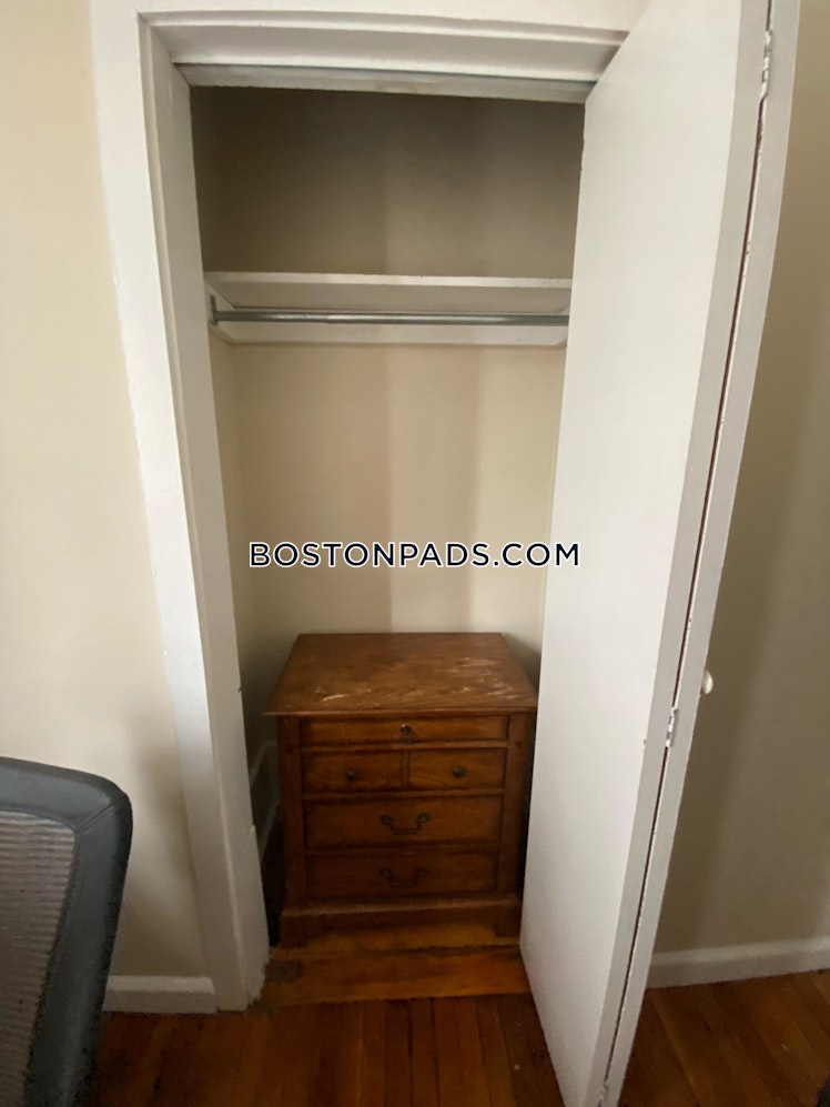 Hemenway St., Boston