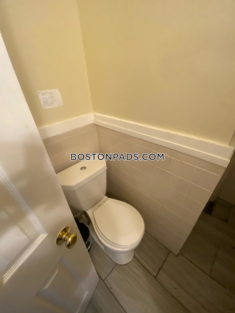 Hemenway St., Boston