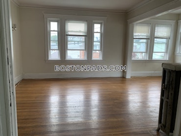 Boston - 2 Beds, 1 Baths