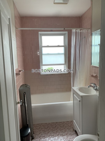 Boston - 2 Beds, 1 Baths