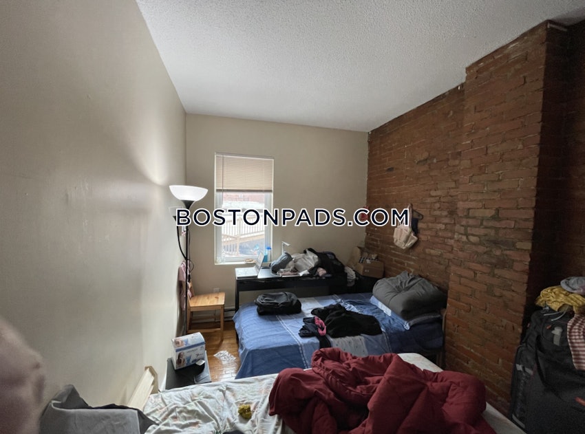 BOSTON - MISSION HILL - 2 Beds, 1 Bath - Image 3