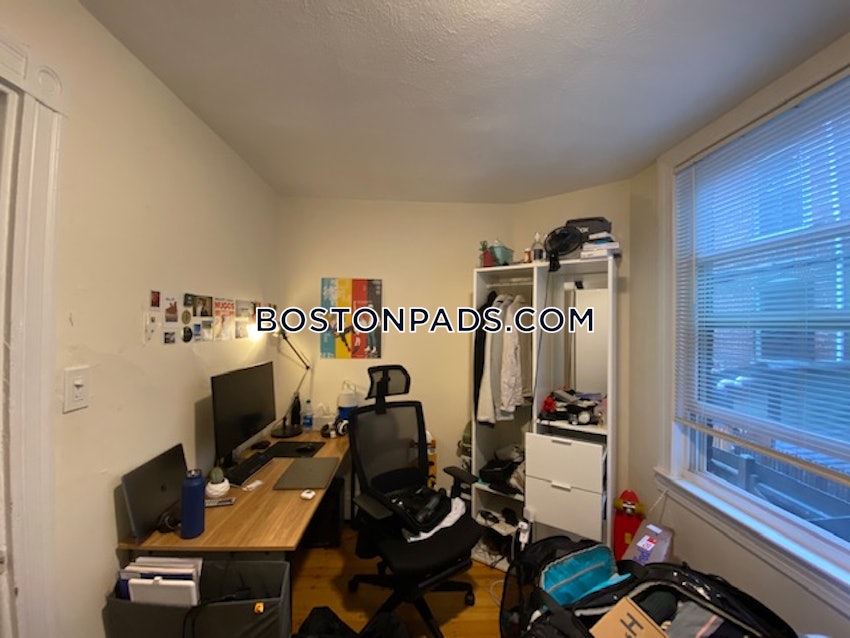 BOSTON - SOUTH END - 3 Beds, 1 Bath - Image 10