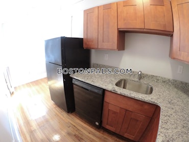 Boston - 1 Beds, 1 Baths