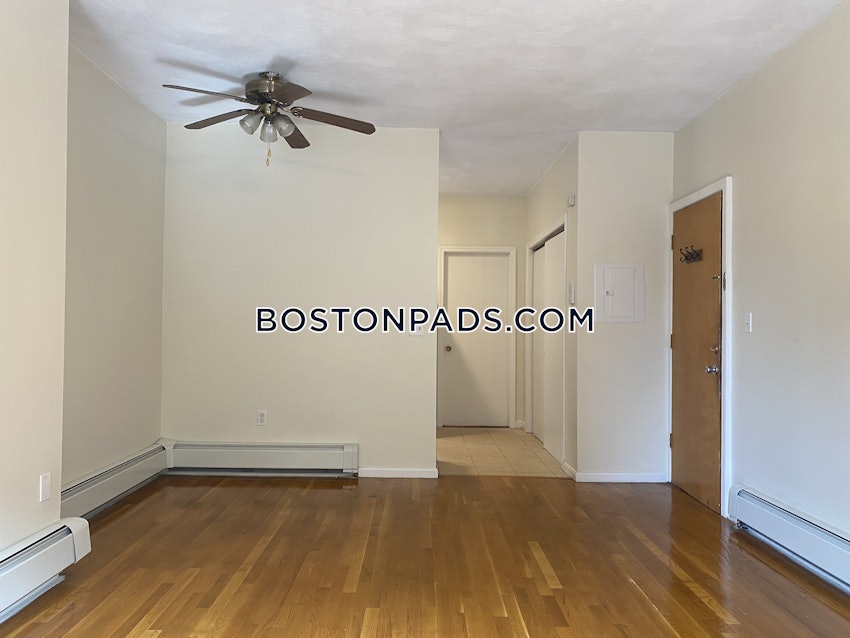 BOSTON - MISSION HILL - 1 Bed, 1 Bath - Image 4