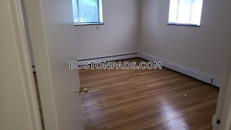 Riverside St., Watertown