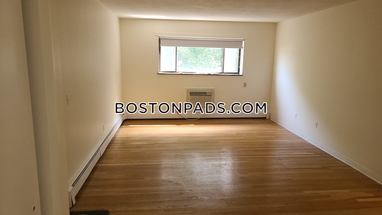 Riverside St., Watertown