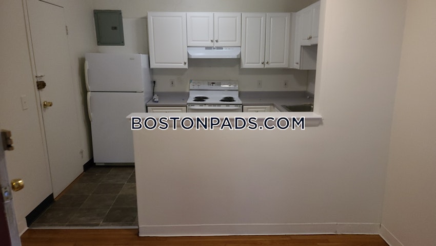 WATERTOWN - 2 Beds, 1 Bath - Image 9